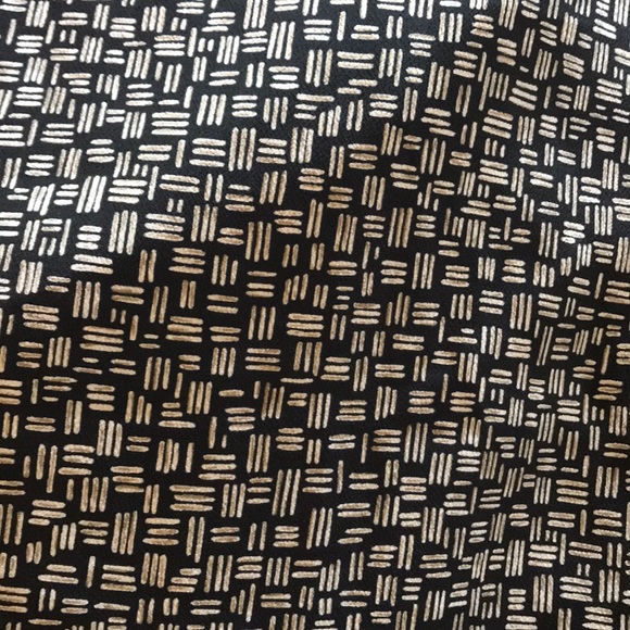 Skirt - Picture 3 of 4